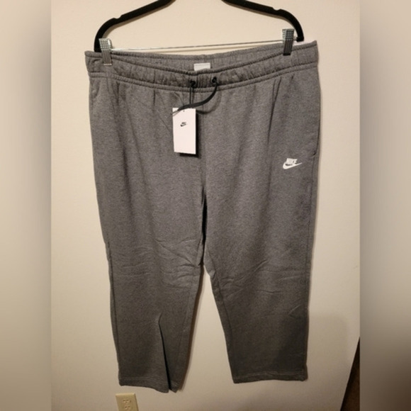 Women's Gray Size 1X Nike‎ Sweatpants - Picture 1 of 4